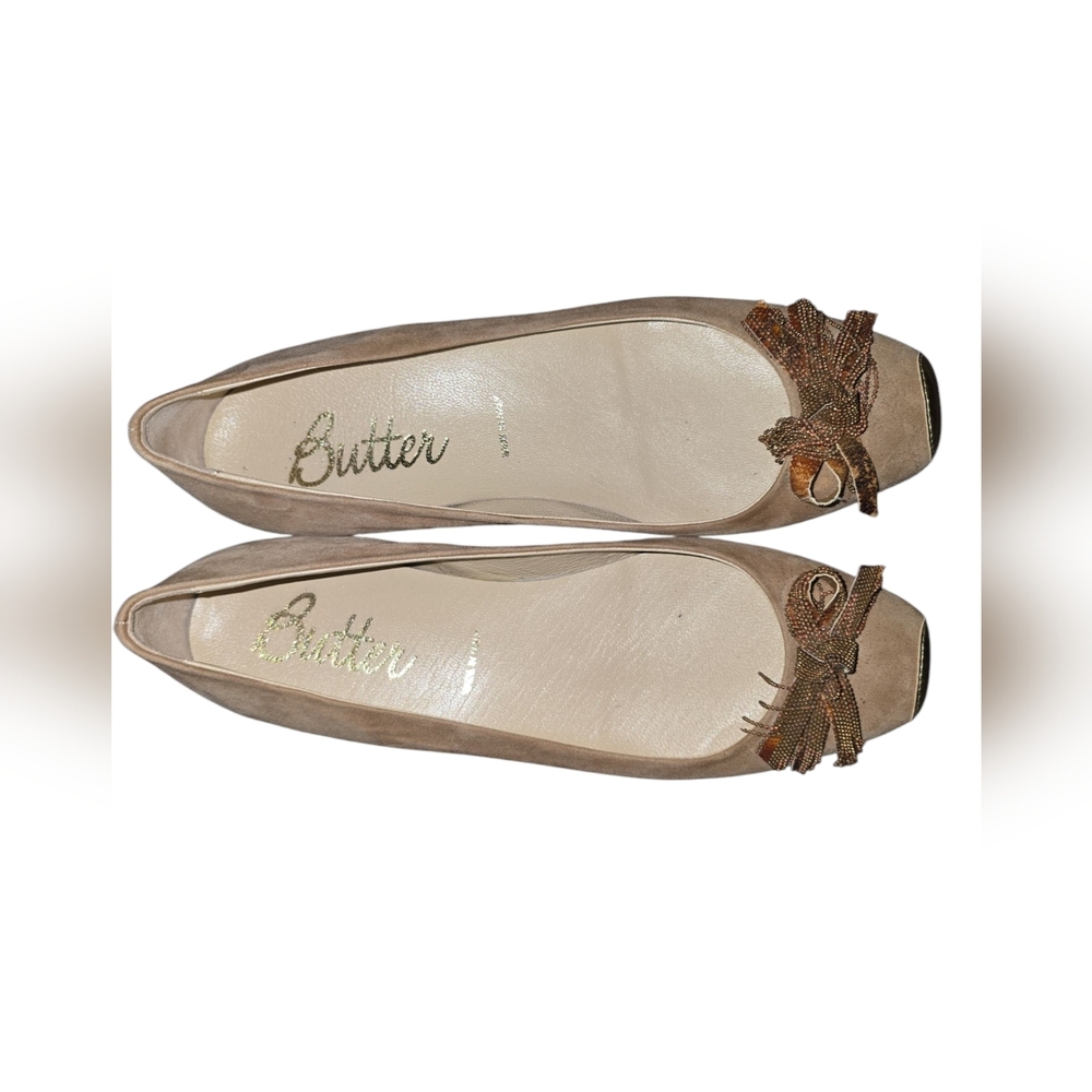 Butter Beige Flats with Metallic Mesh Bow - Picture 8 of 9